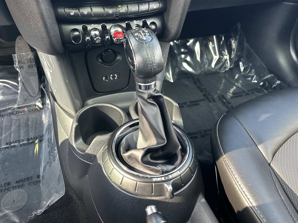 2014 MINI Cooper Base Hardtop 2 Door