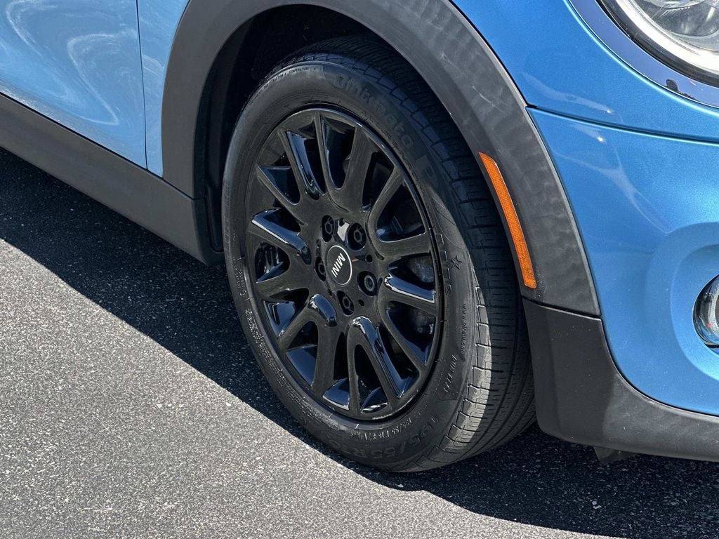 2020 MINI Cooper Signature Hardtop 2 Door