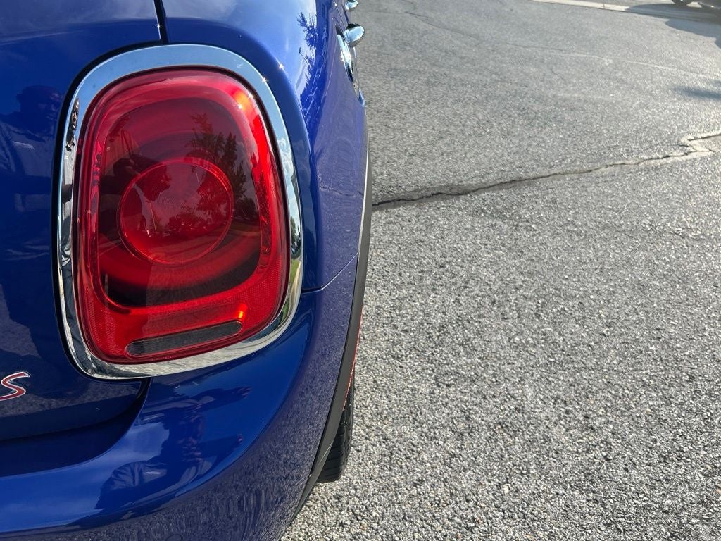 2019 MINI Cooper S Signature Hardtop 4 Door