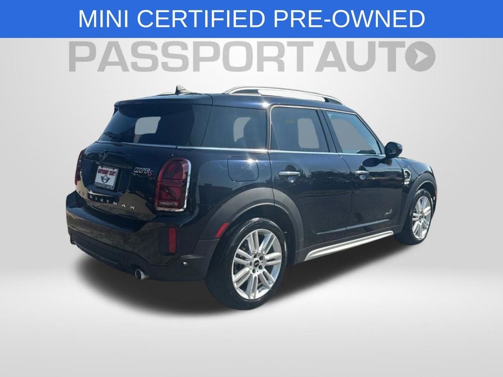 2024 MINI Cooper S Countryman Iconic