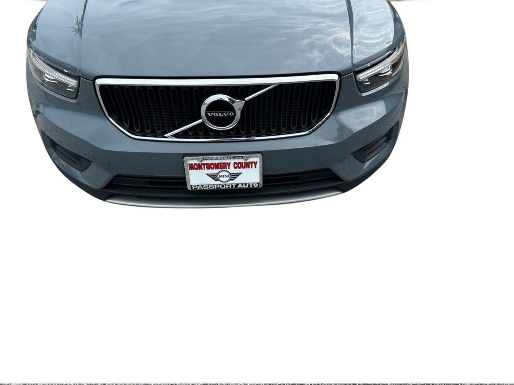 2020 Volvo XC40 Momentum AWD