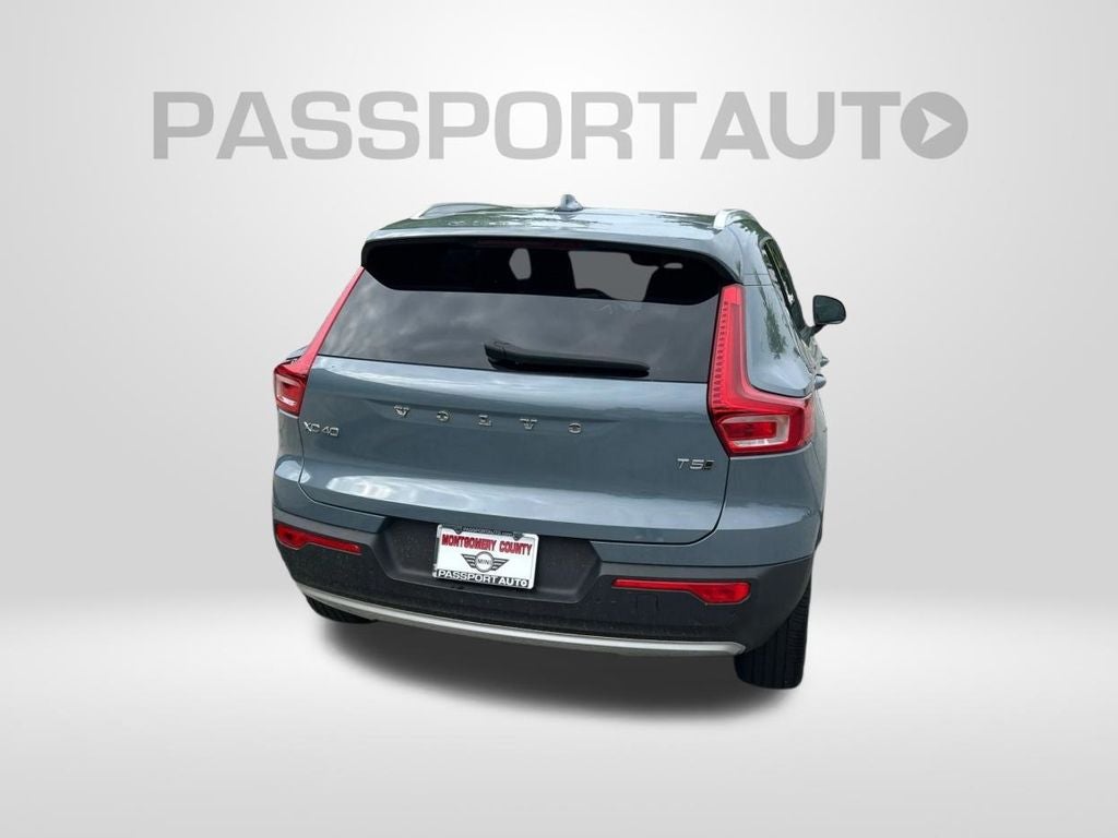 2020 Volvo XC40 Momentum AWD