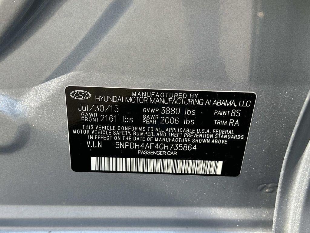 2016 Hyundai Elantra SE