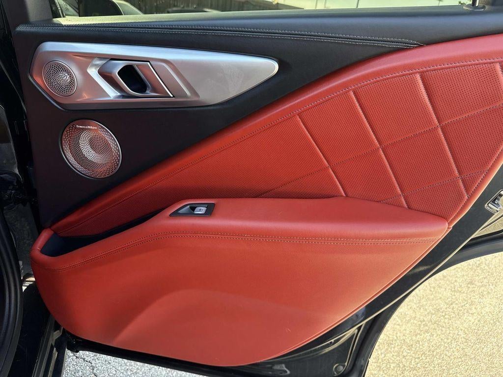 2023 BMW XM Base