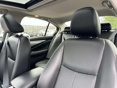 2024 INFINITI Q50 LUXE