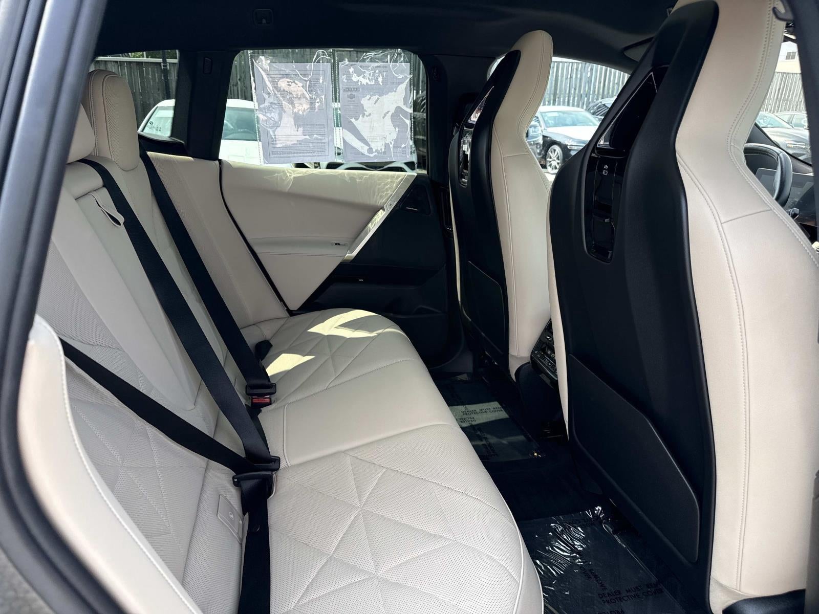 2024 BMW iX xDrive50
