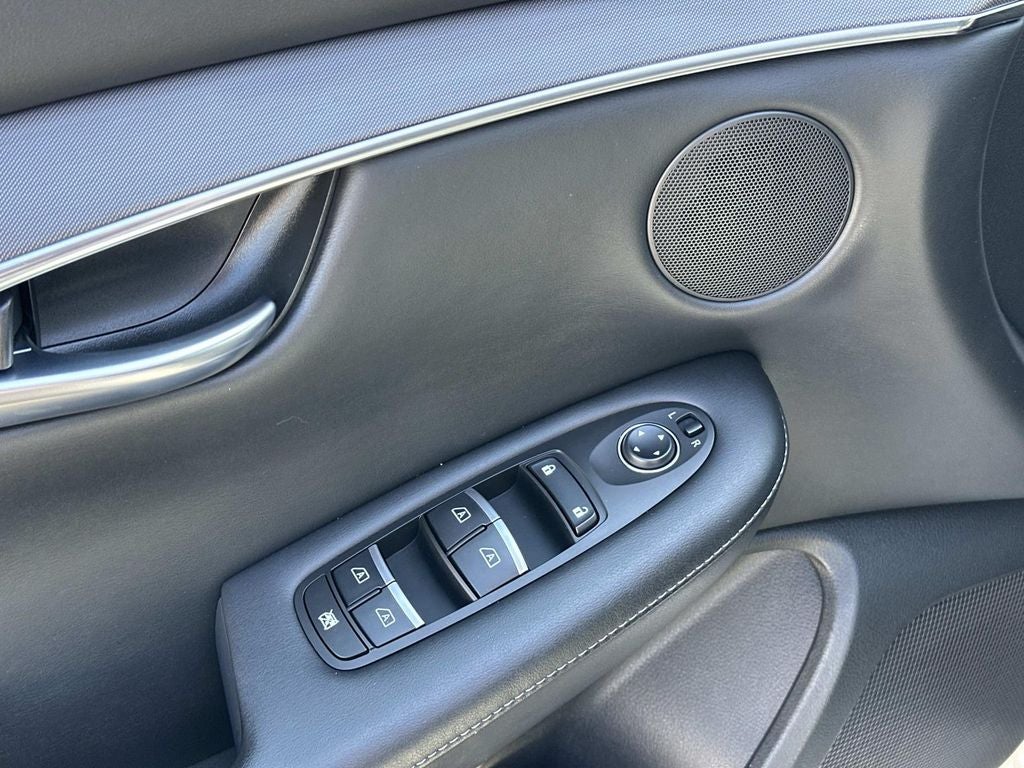 2023 INFINITI QX50 PURE