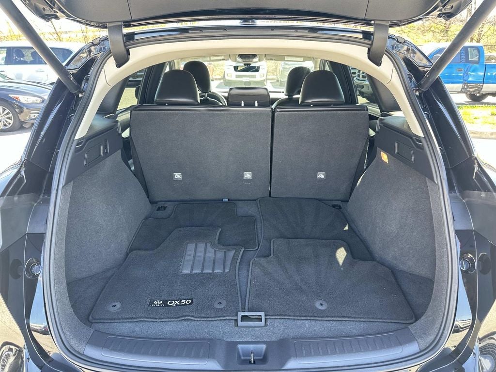 2023 INFINITI QX50 PURE