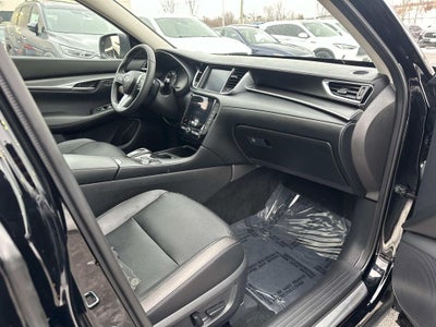 2024 INFINITI QX50 LUXE