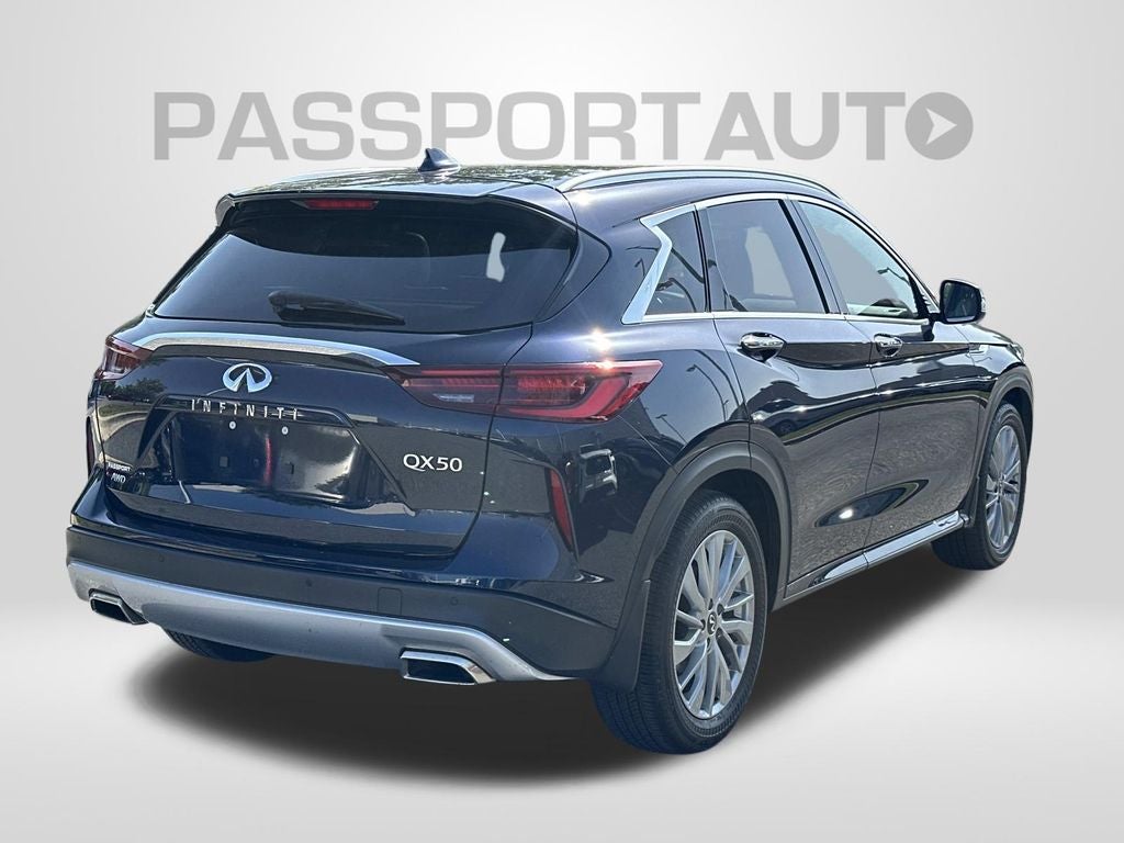 2023 INFINITI QX50 LUXE