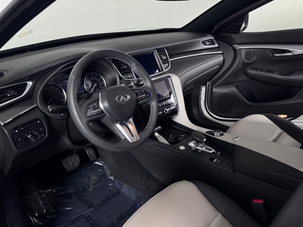 2023 INFINITI QX55 LUXE