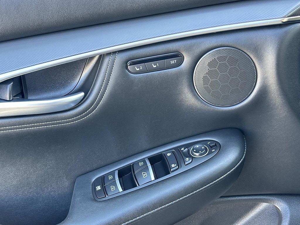 2025 INFINITI QX55 LUXE