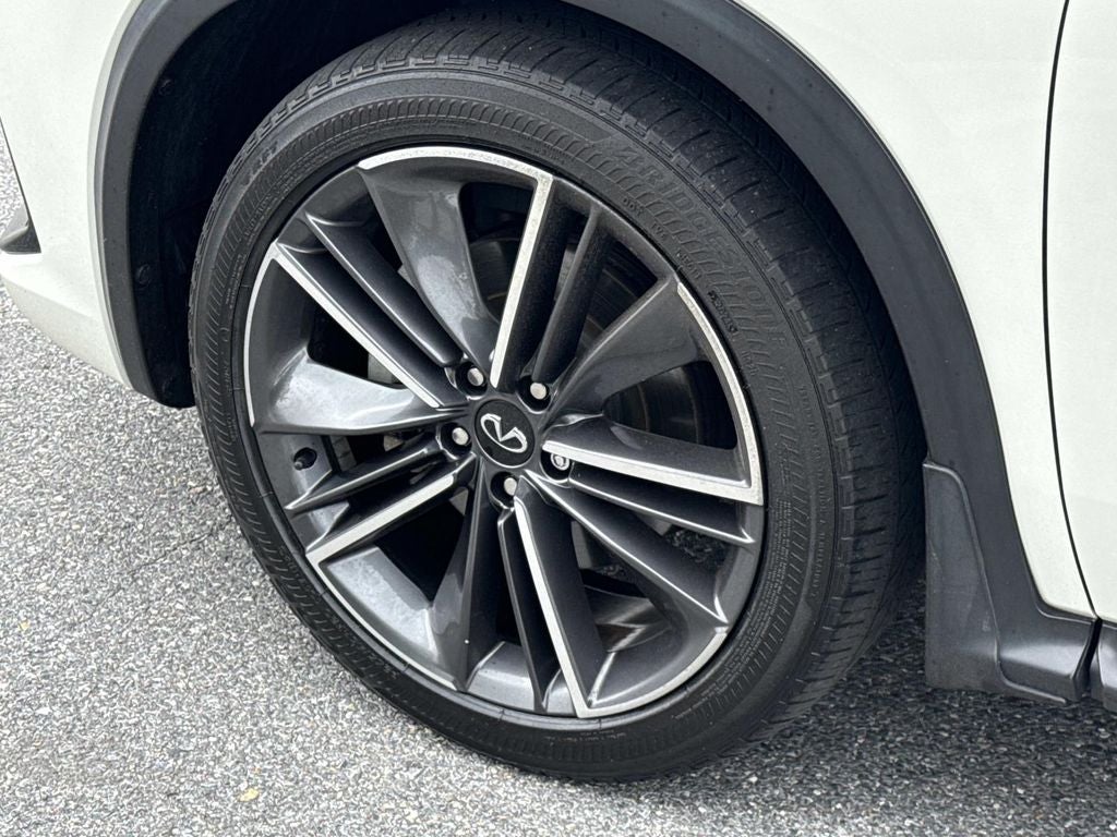 2023 INFINITI QX55 LUXE