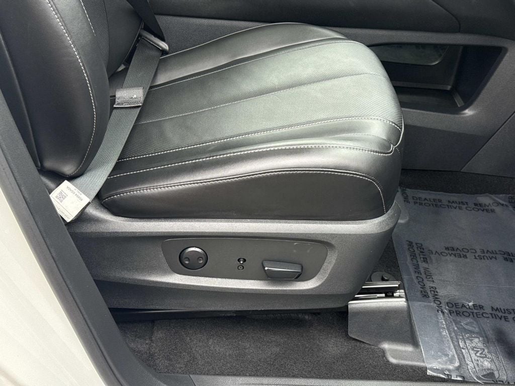 2025 INFINITI QX60 PURE