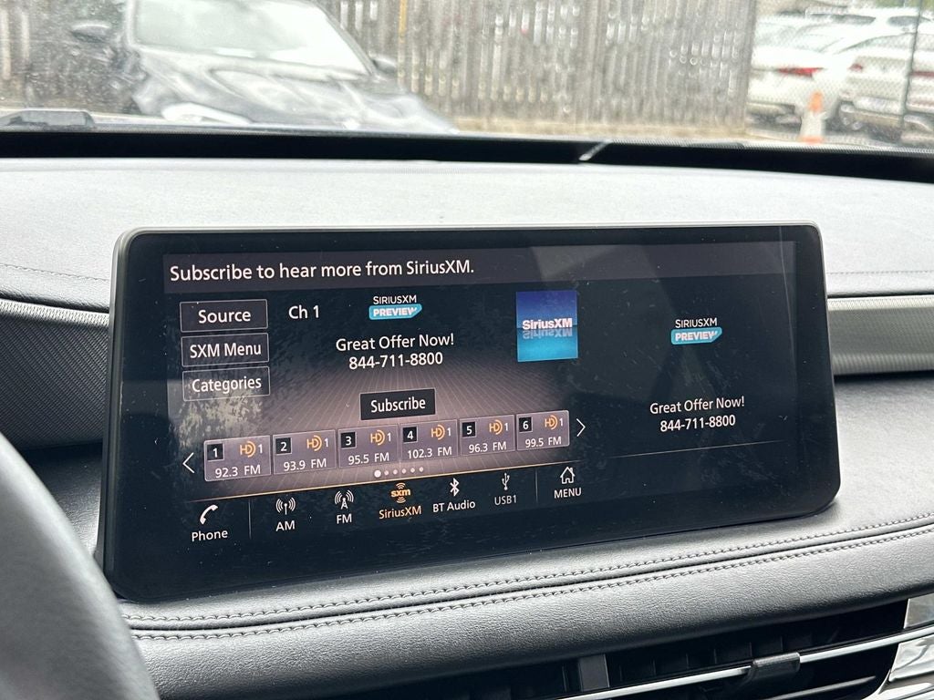 2025 INFINITI QX60 LUXE