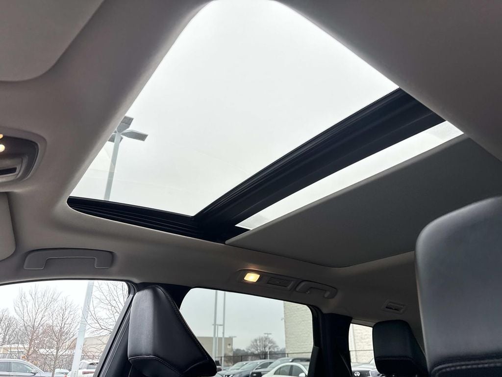 2023 INFINITI QX60 PURE