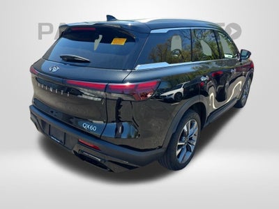 2023 INFINITI QX60 LUXE