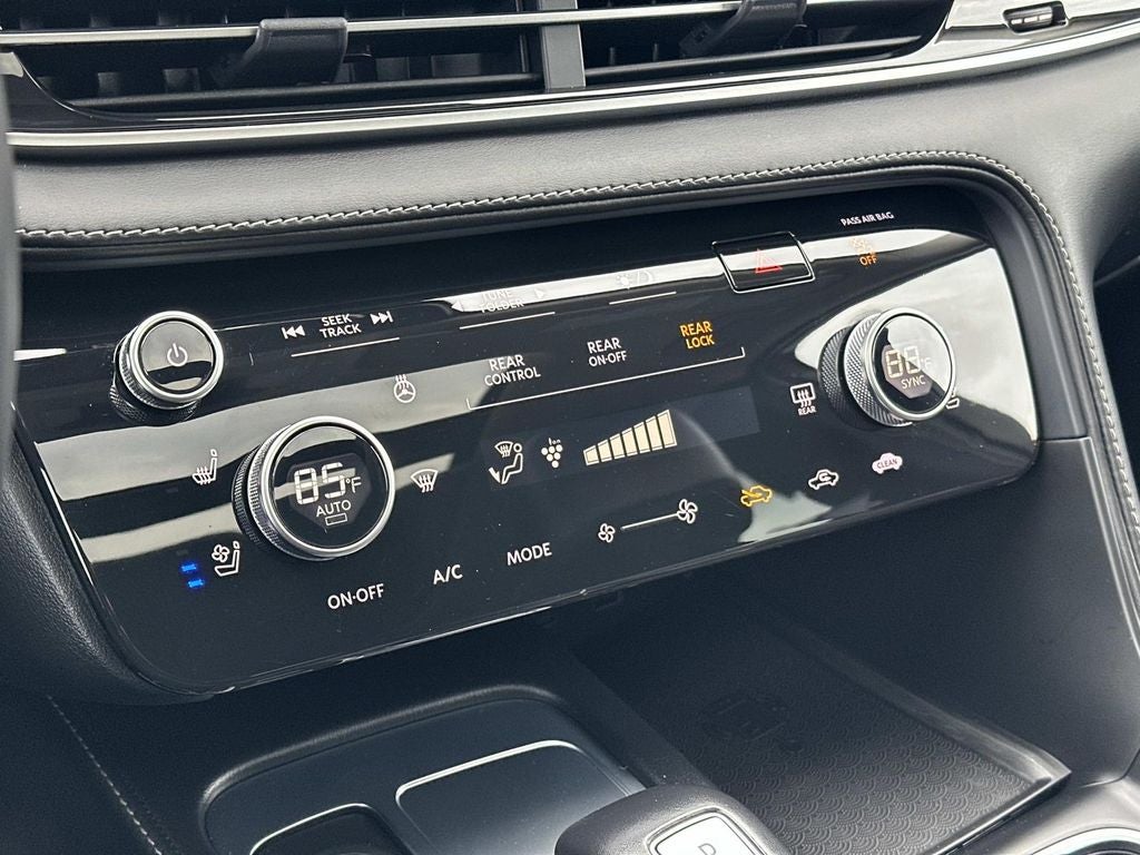 2023 INFINITI QX60 Sensory