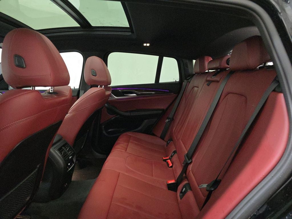 2023 BMW X4 xDrive30i