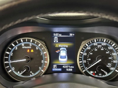 2023 INFINITI Q50 LUXE