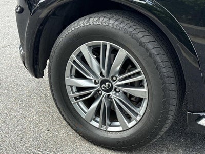 2021 INFINITI QX80 LUXE