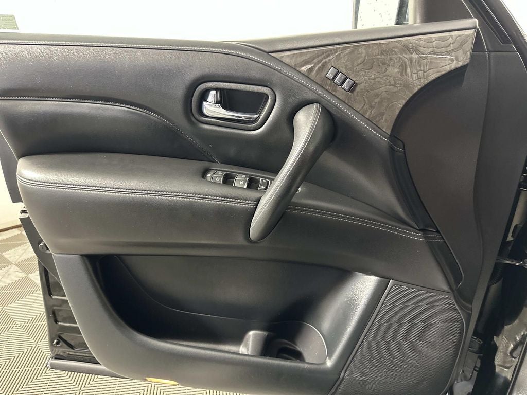 2020 INFINITI QX80 LUXE