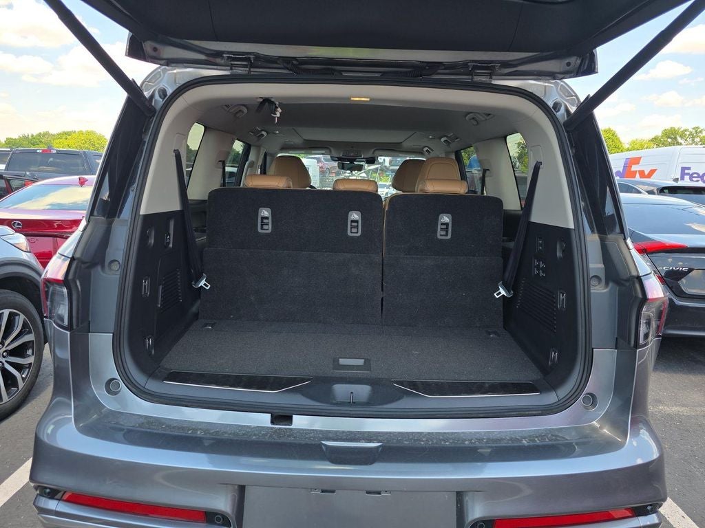 2025 INFINITI QX80 SENSORY