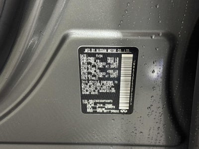 2025 INFINITI QX80 SENSORY