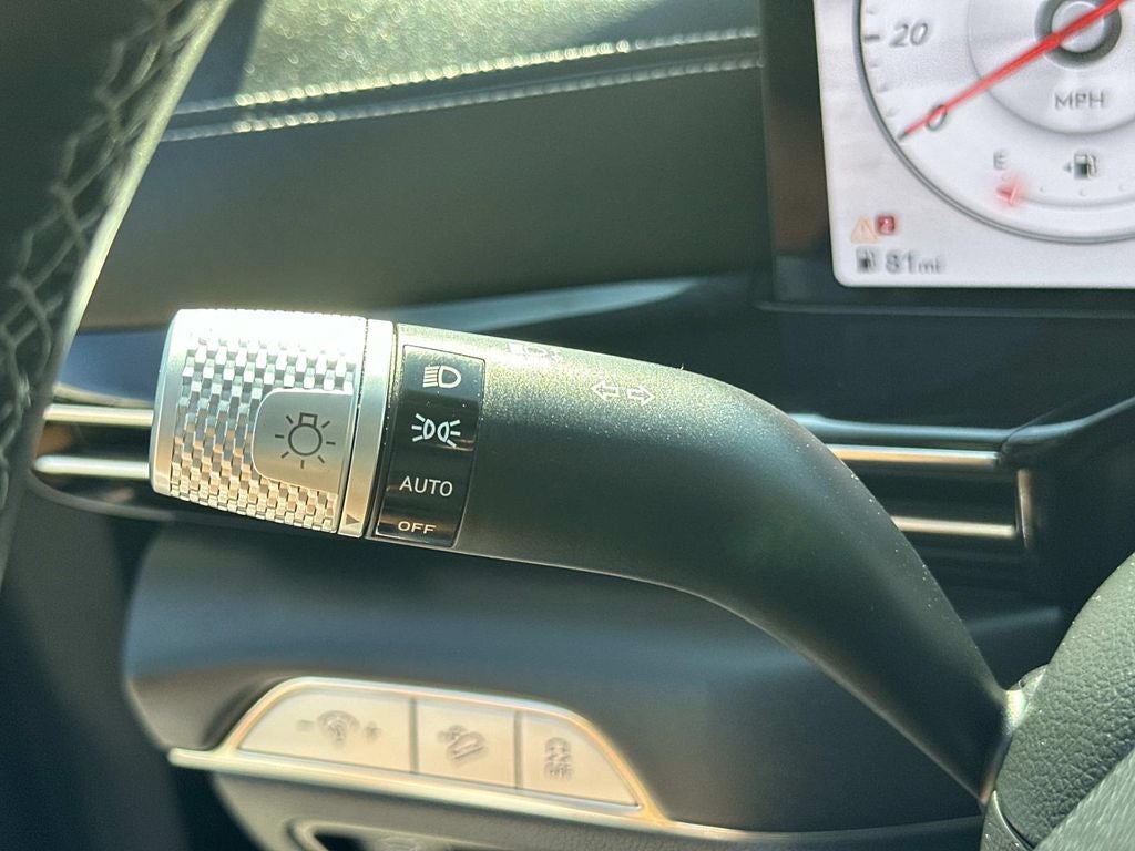 2025 Genesis GV80 2.5T