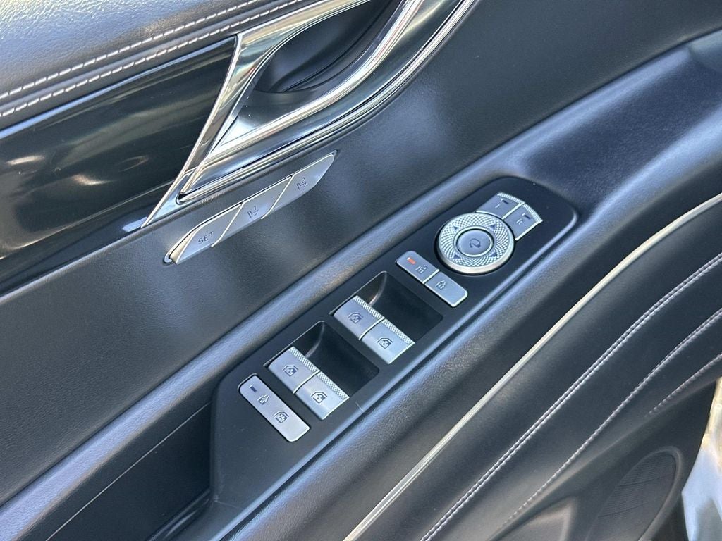 2025 Genesis GV80 2.5T