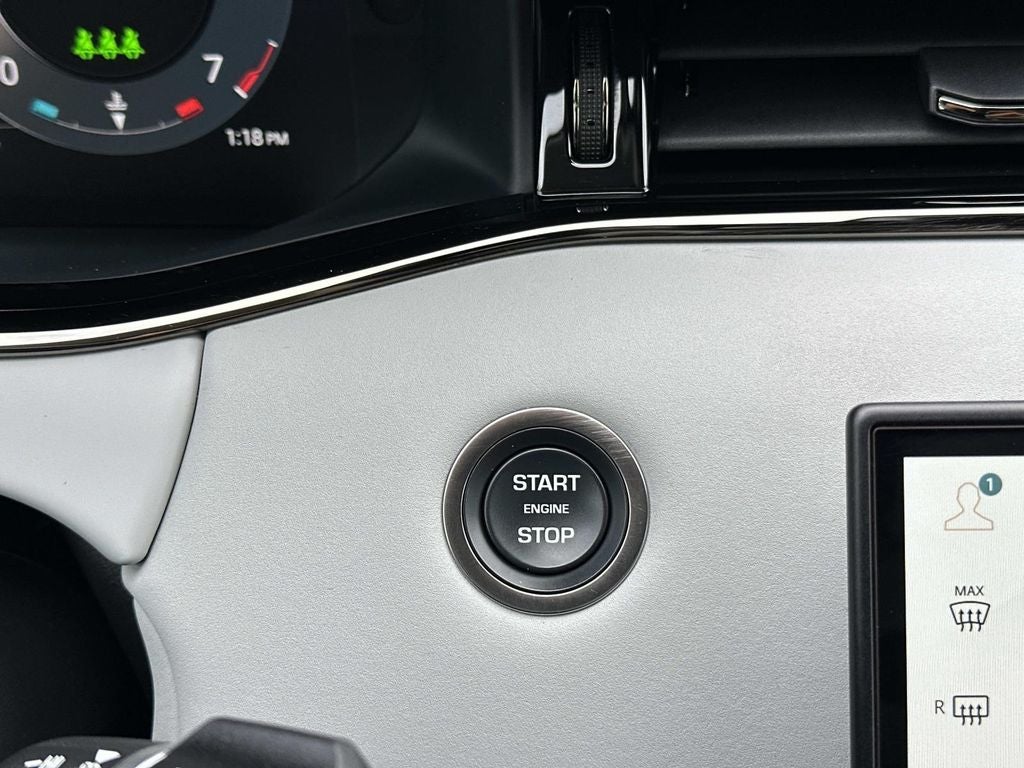 2025 Land Rover Range Rover Evoque S