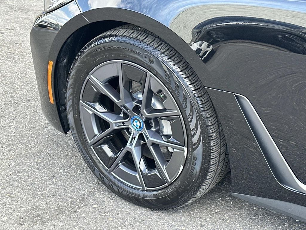 2023 BMW i4 eDrive35