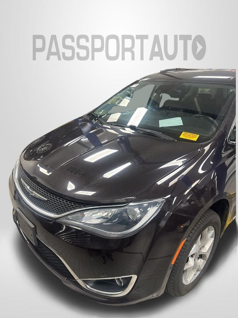 2017 Chrysler Pacifica Touring L Plus