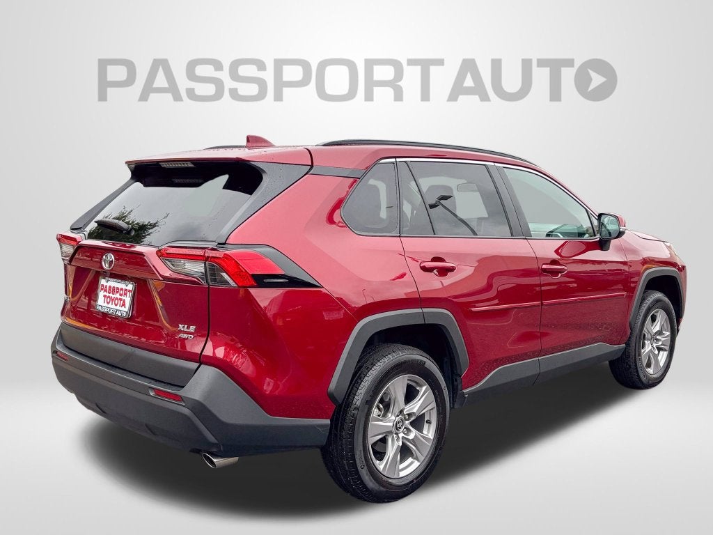 2025 Toyota RAV4 XLE