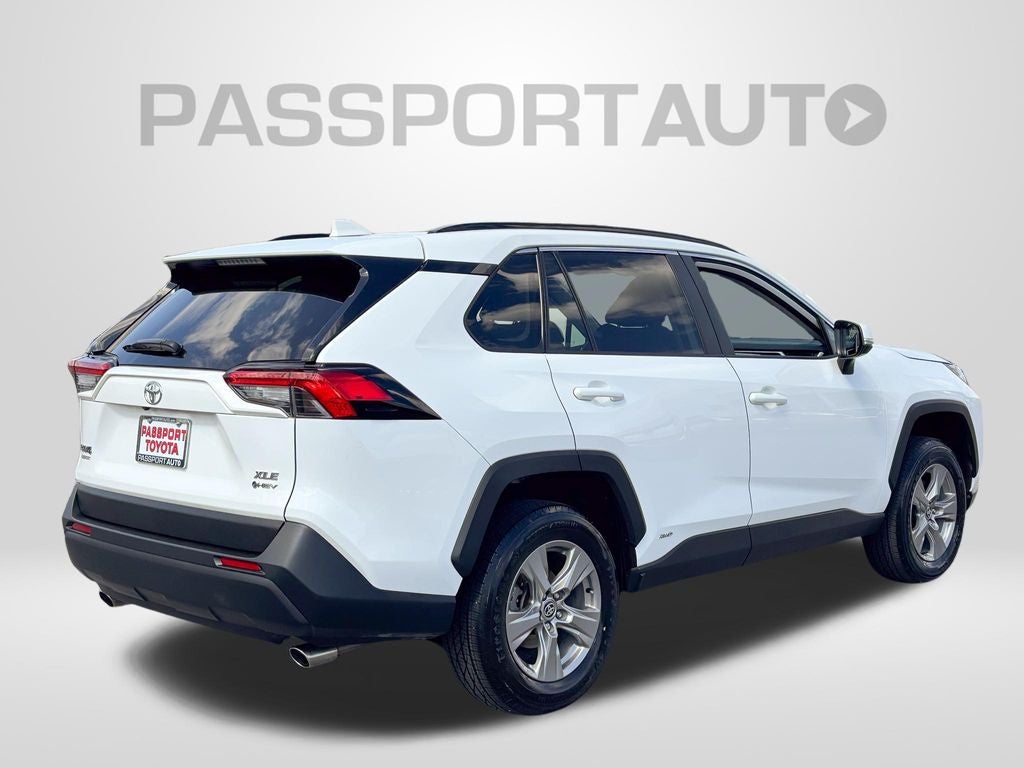 2025 Toyota RAV4 Hybrid XLE