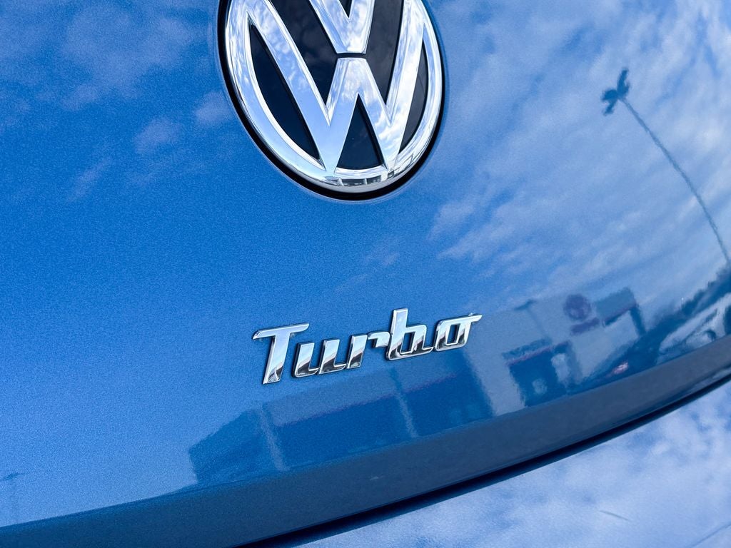2019 Volkswagen Beetle 2.0T S