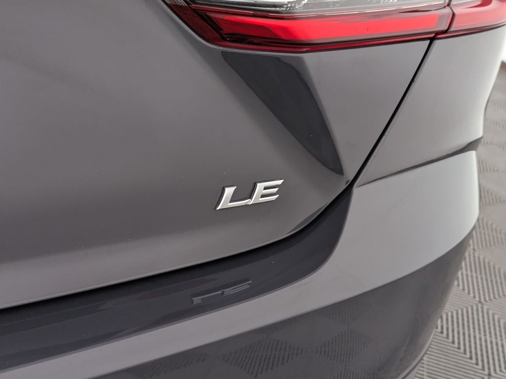 2025 Toyota Camry LE