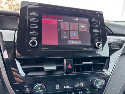 2022 Toyota Camry SE