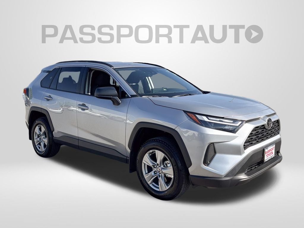 2025 Toyota RAV4 Hybrid LE