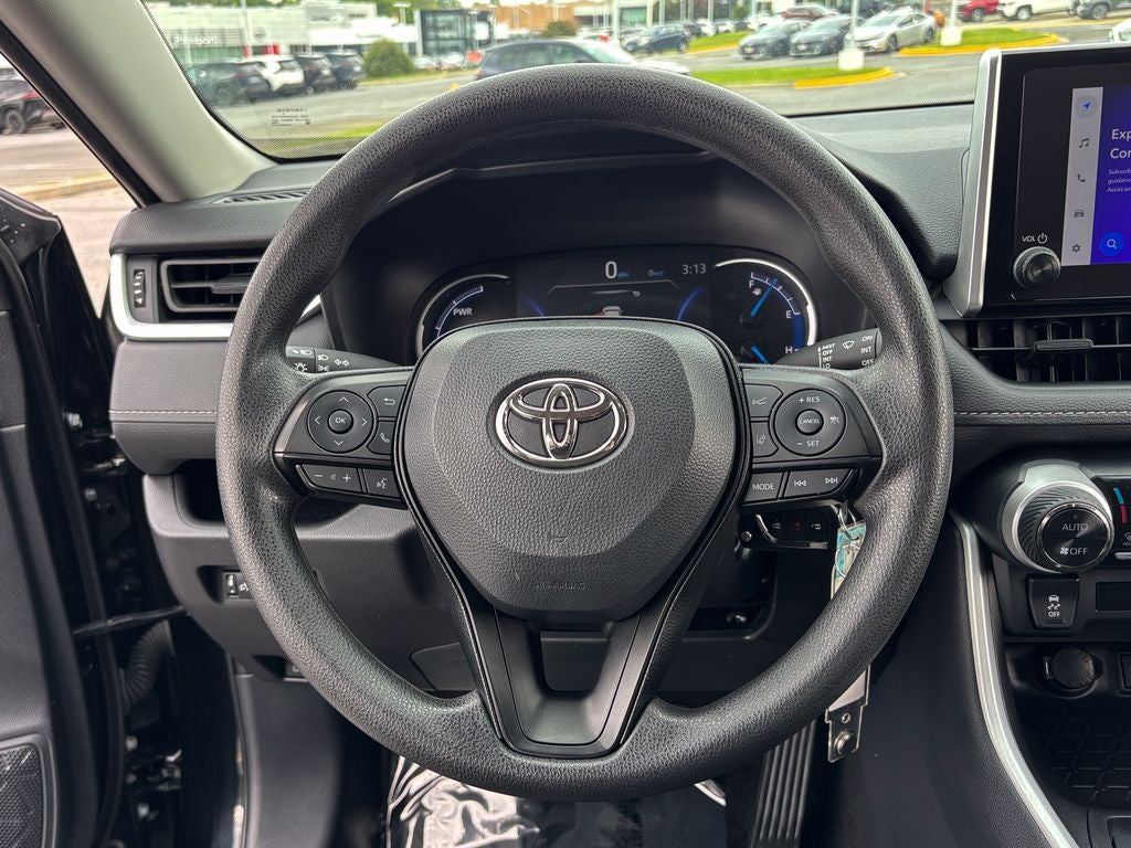 2025 Toyota RAV4 Hybrid LE