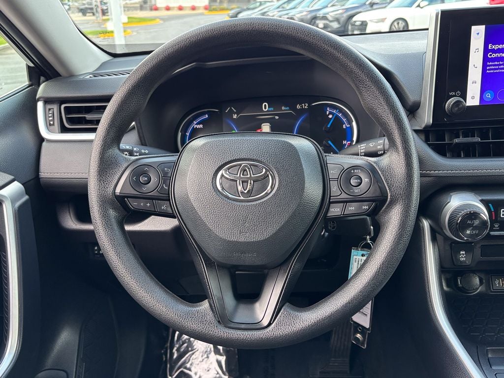 2025 Toyota RAV4 Hybrid LE