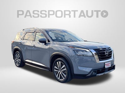 2022 Nissan Pathfinder Platinum