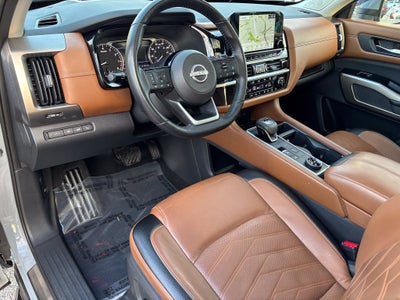 2022 Nissan Pathfinder Platinum