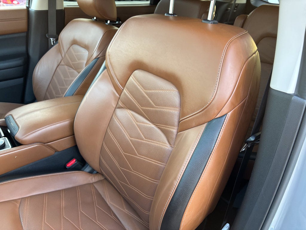 2022 Nissan Pathfinder Platinum