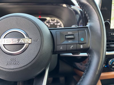 2022 Nissan Pathfinder Platinum