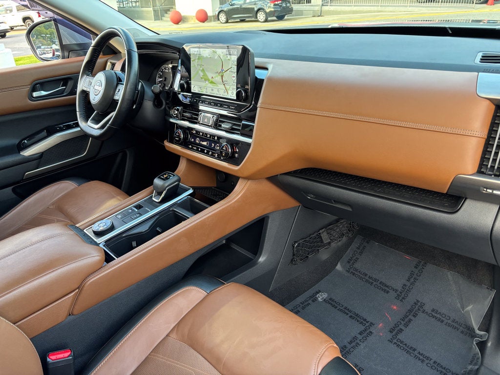 2022 Nissan Pathfinder Platinum