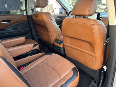 2022 Nissan Pathfinder Platinum