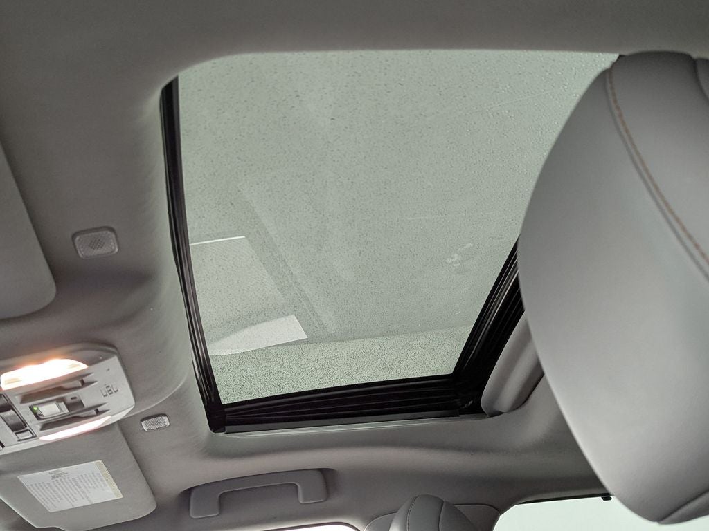 2023 Toyota Highlander Hybrid Bronze Edition