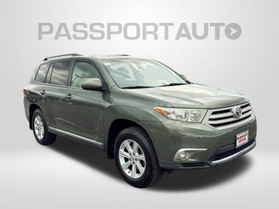 2013 Toyota Highlander SE