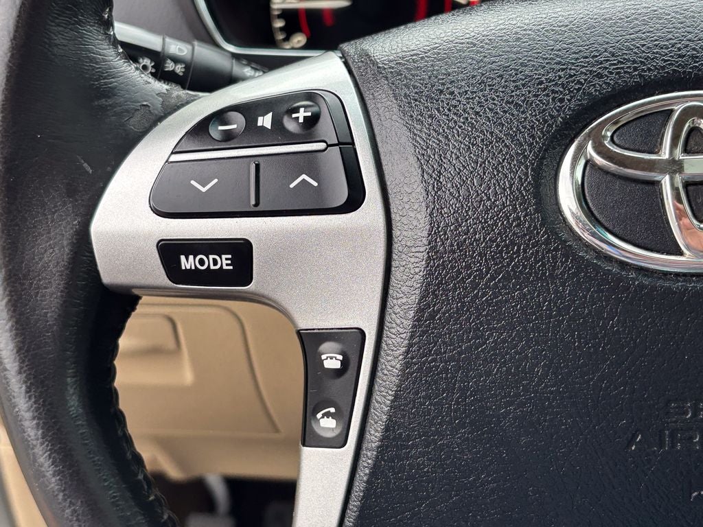 2013 Toyota Highlander SE